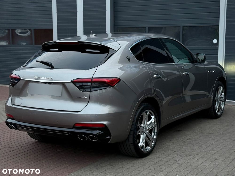Maserati Levante Modena S - 14