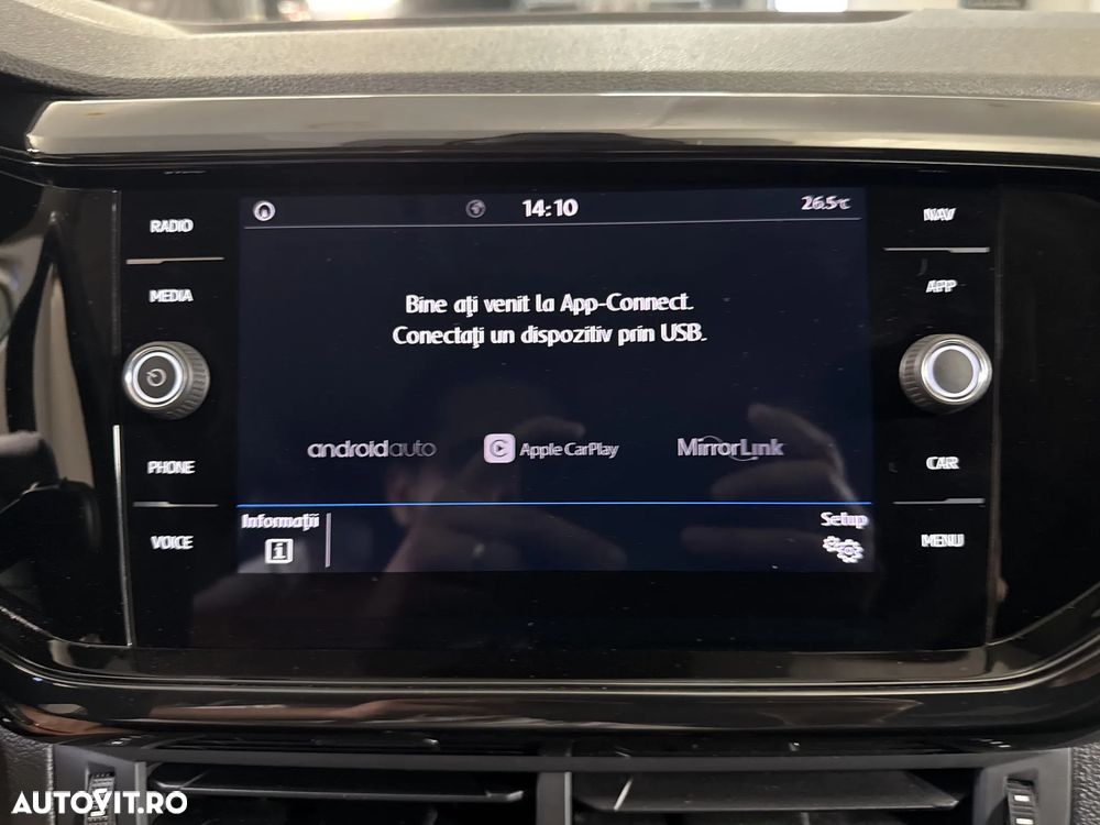 VOLKSWAGEN T-Cross 2019 — imagine 19