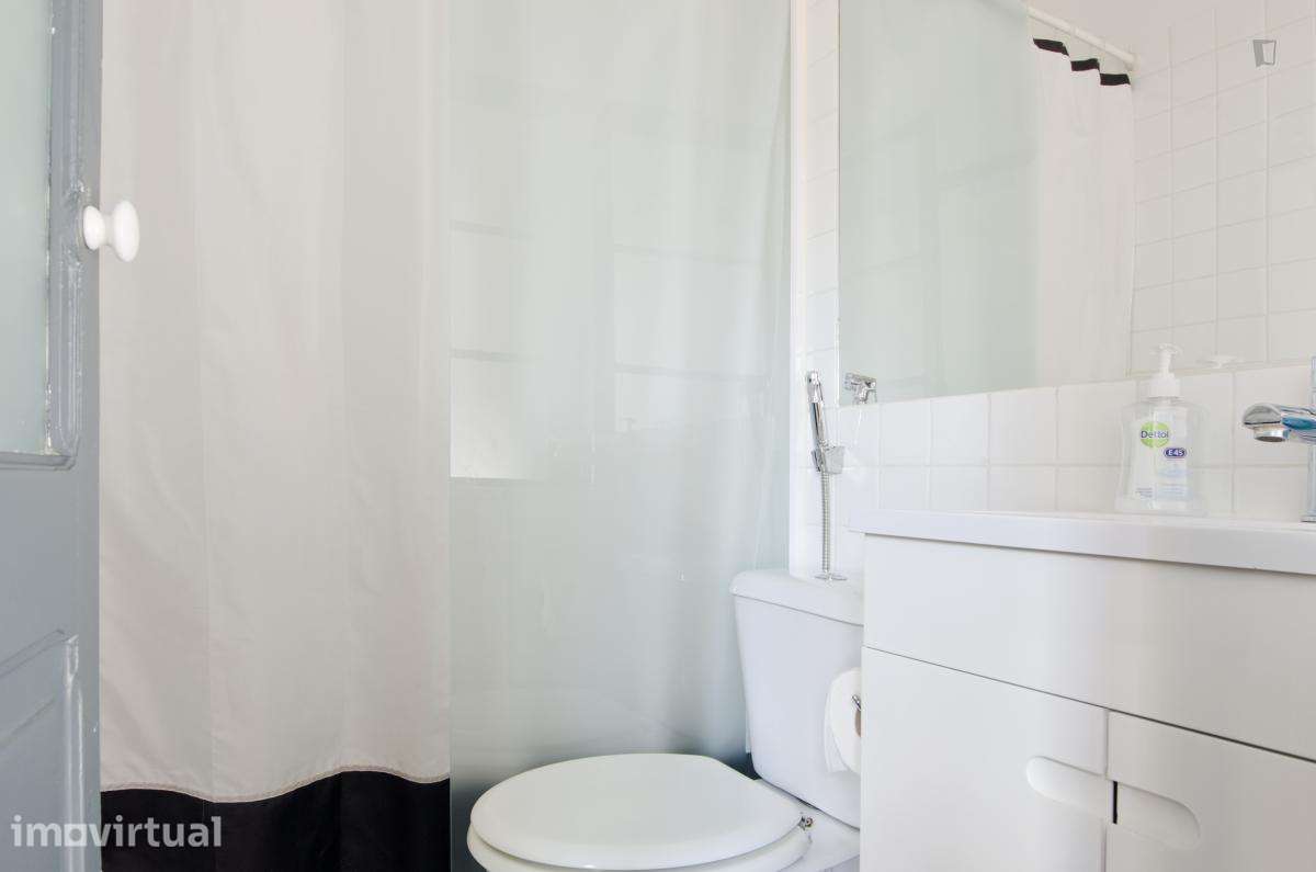 Apartamento com 2 quartos - localizado em São Bento Lisbon - Grande imagem: 4/24