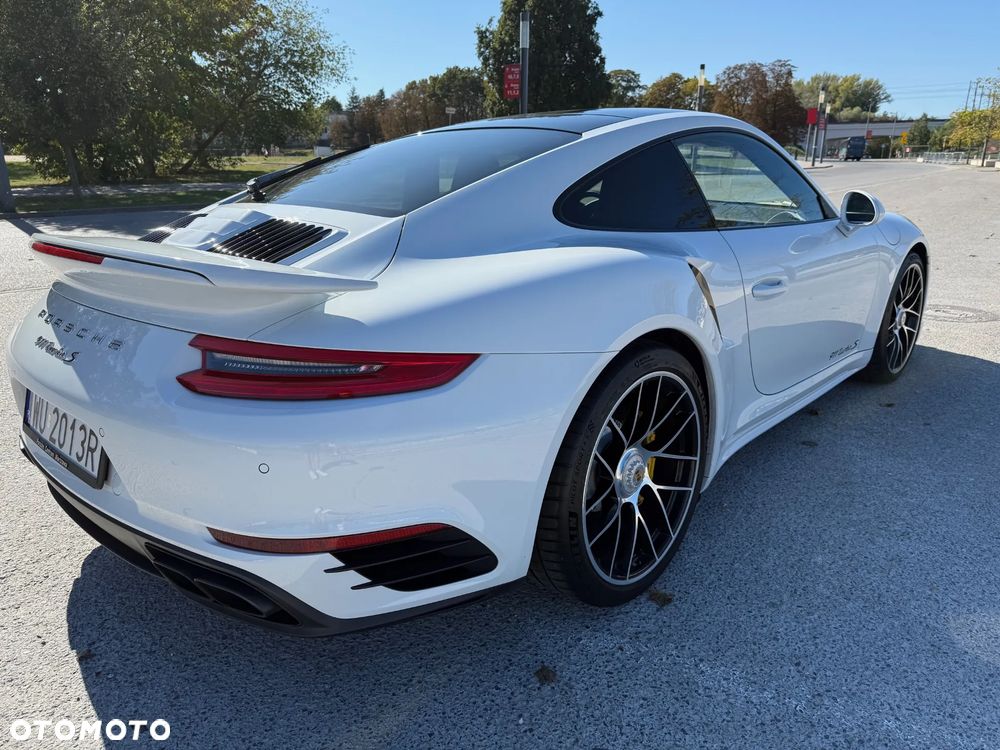 Porsche 911 - 26