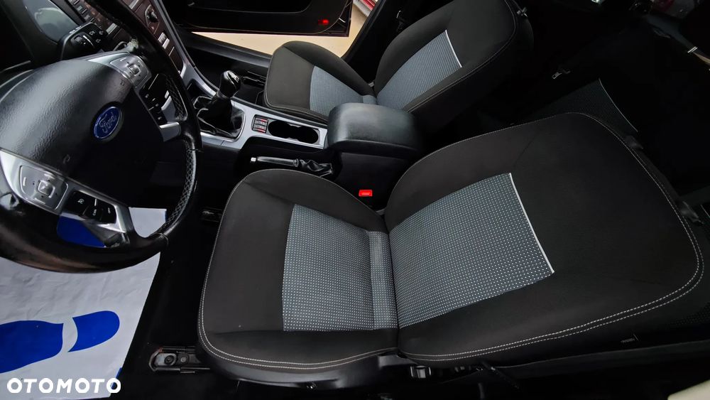 Ford Mondeo 2.0 Titanium - 6