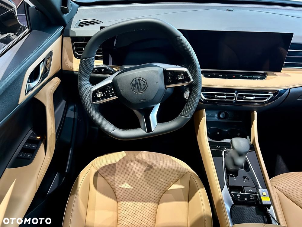 MG HS Hybrid+ - 14