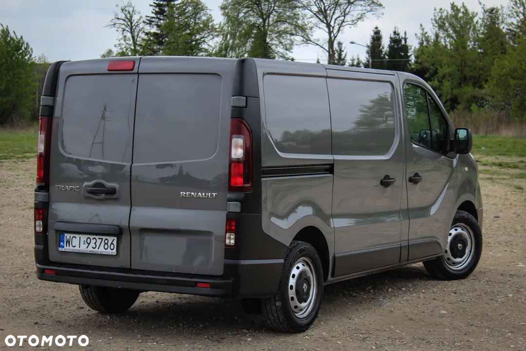 Renault TRAFIC - 6