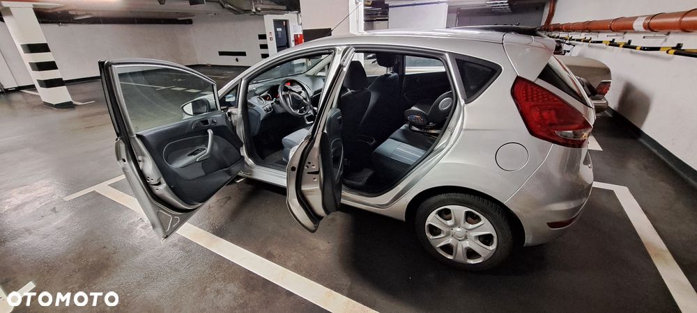 Ford Fiesta 1.25 Trend - 4