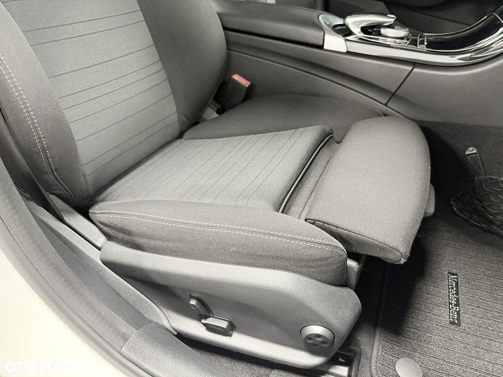 Mercedes-Benz Klasa C - 21