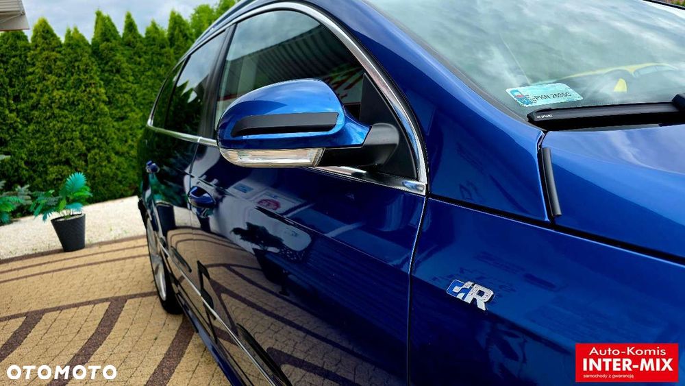 Volkswagen Passat - 12