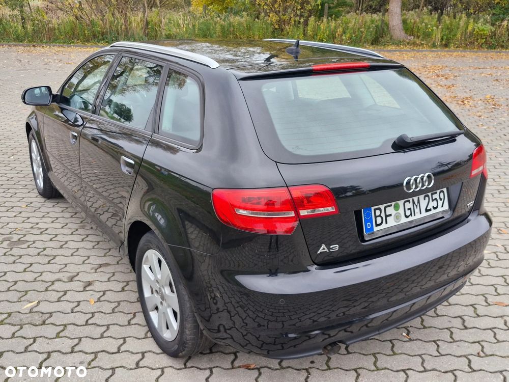 Audi A3 Sportback - 16