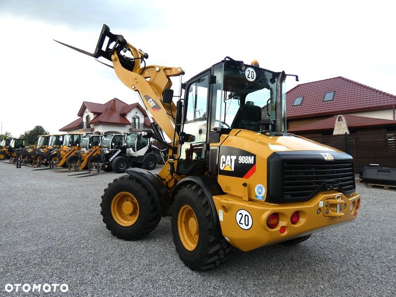 Caterpillar CAT 908M z Niemiec / Tylko 2.855mtg serwisowany / - 36