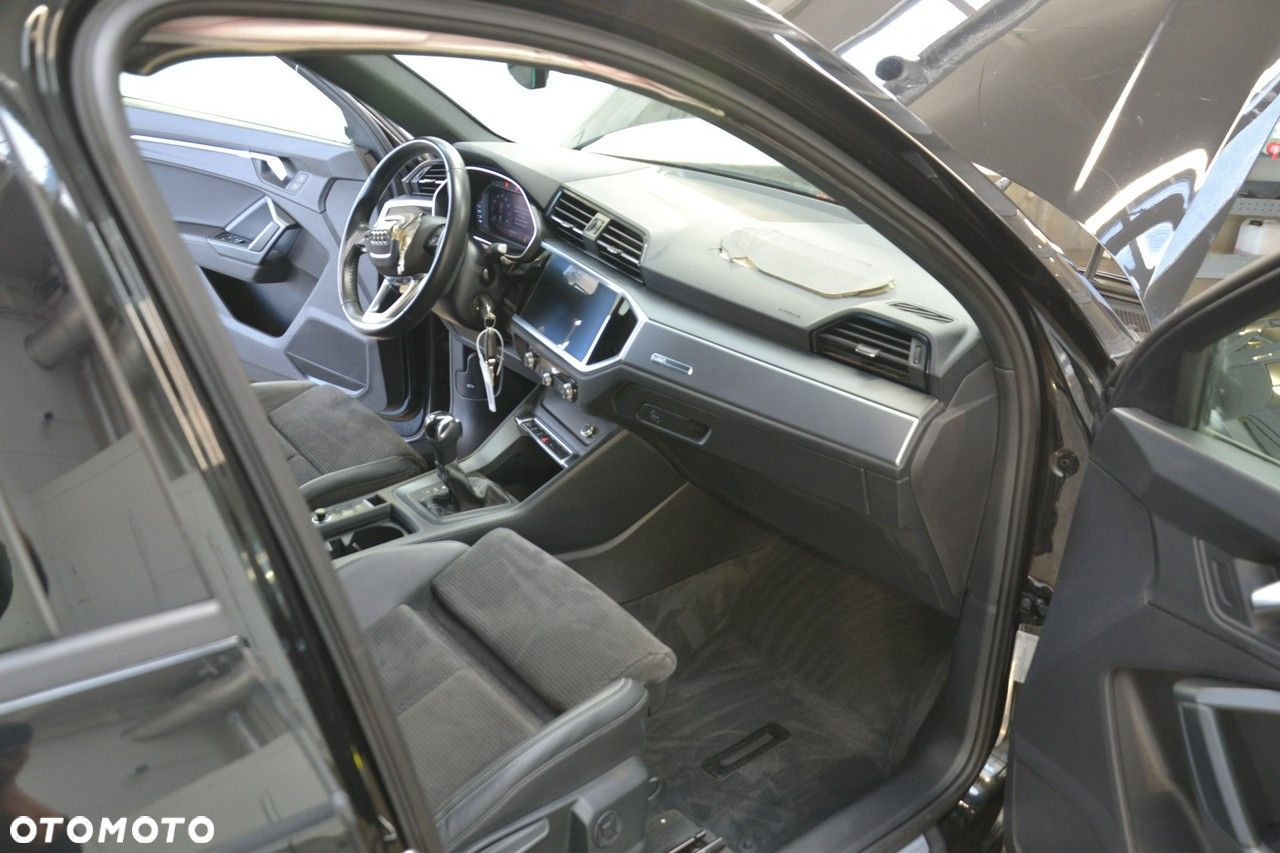 Audi Q3 - 21