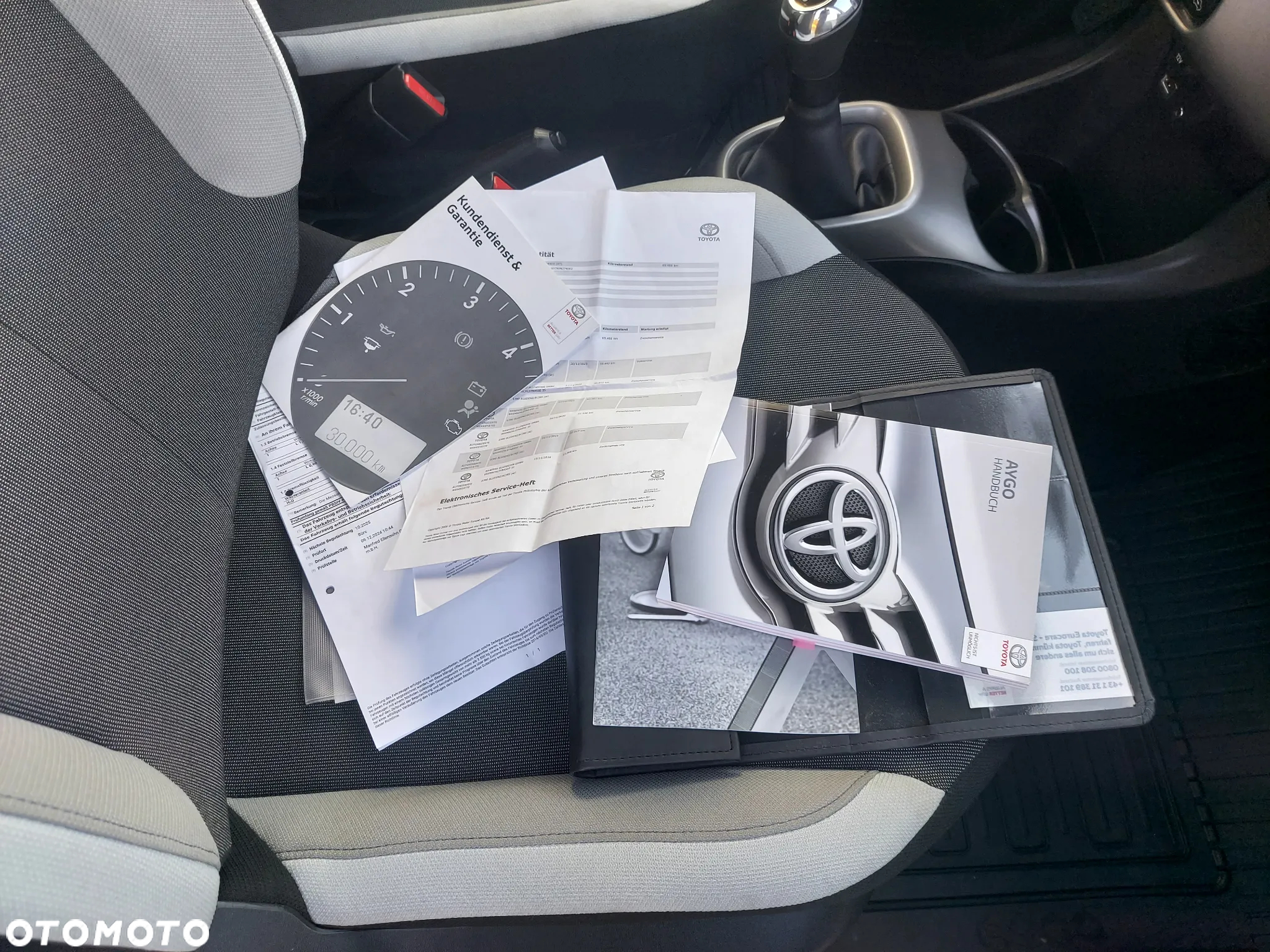 Toyota Aygo x-play - 29
