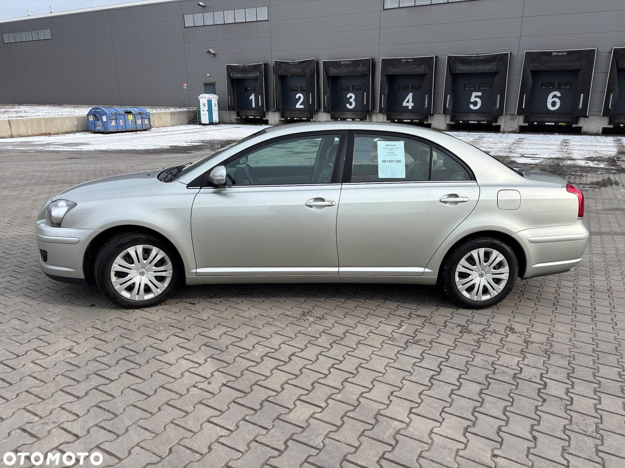 Toyota Avensis 2.0 D-4D Sol plus - 13