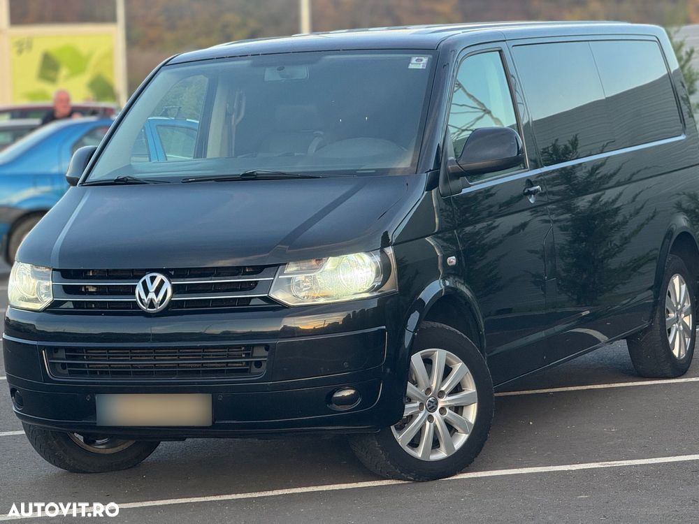 Volkswagen Caravelle - 1