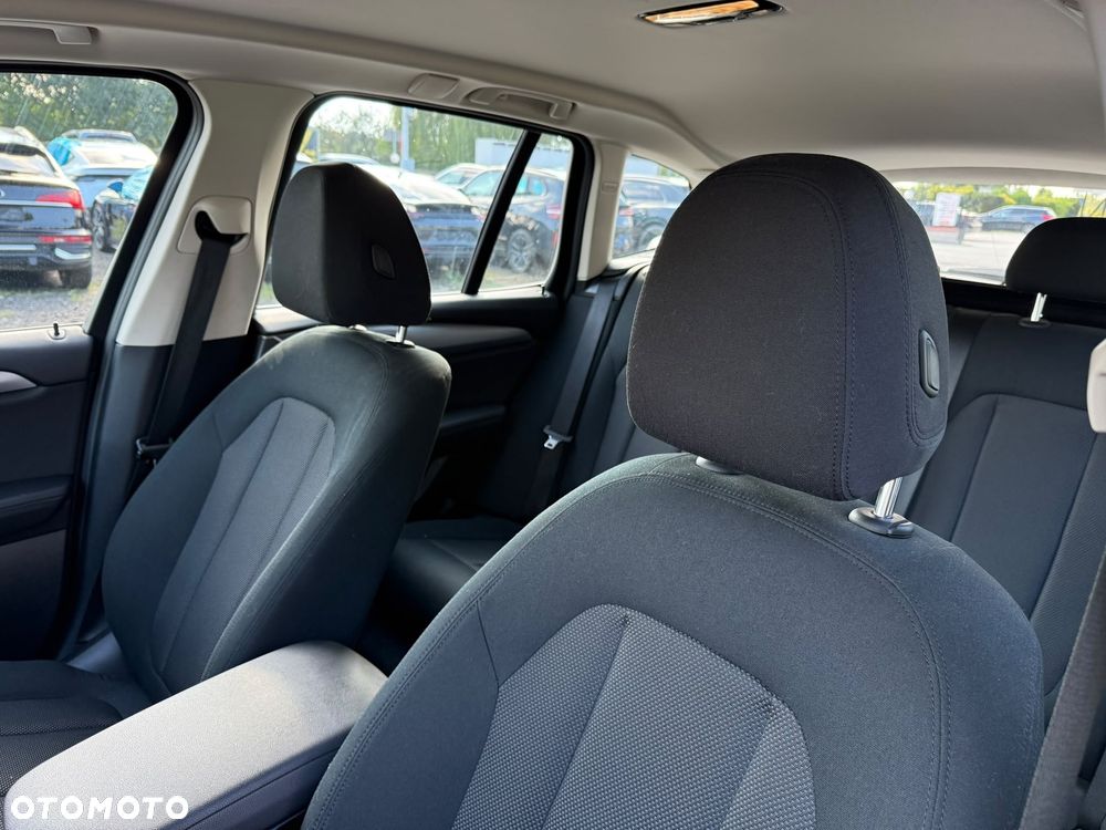 BMW X3 xDrive20i Advantage - 22