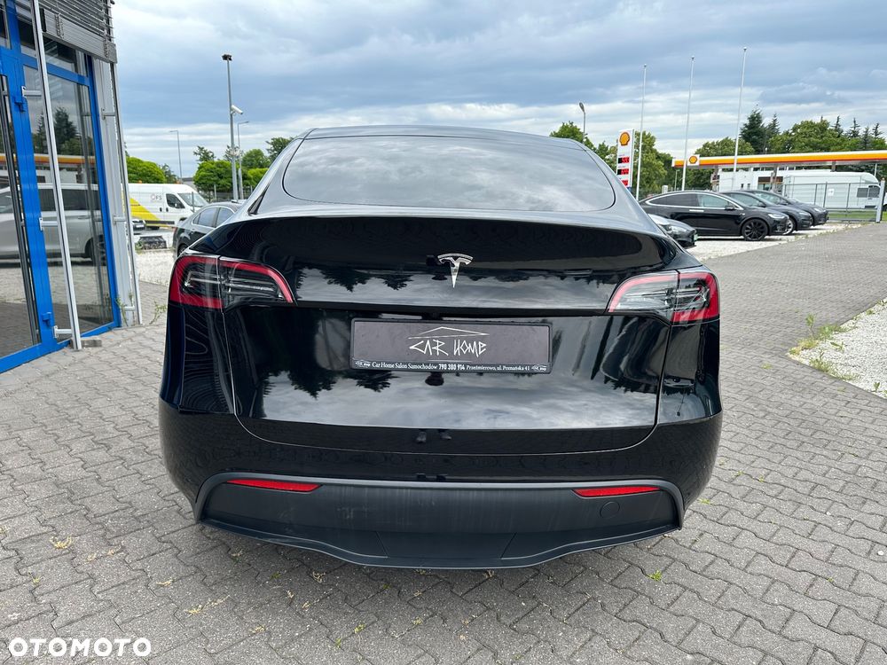 Tesla Model Y RWD - 6