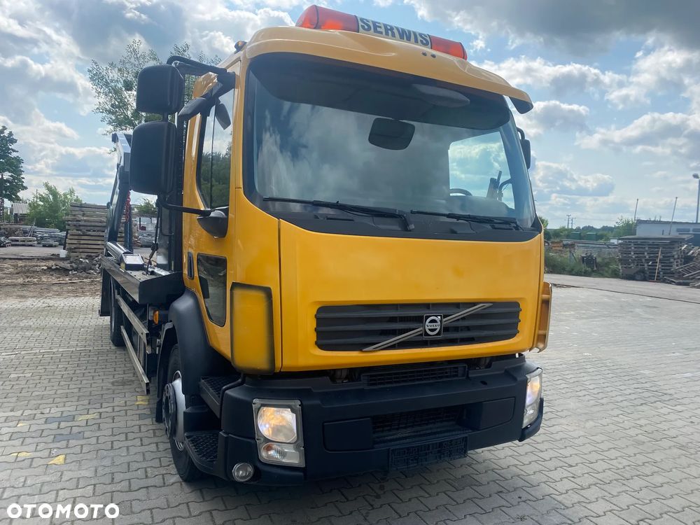 Volvo FL240 - 10