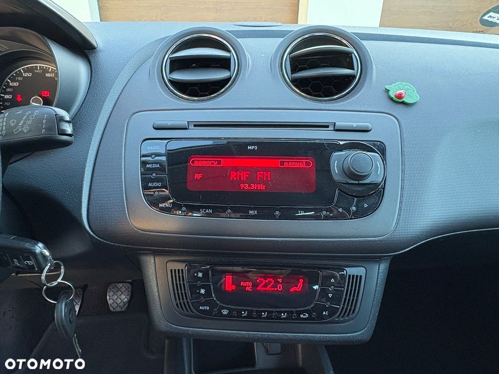 Seat Ibiza 1.2 12V Style Salsa - 26