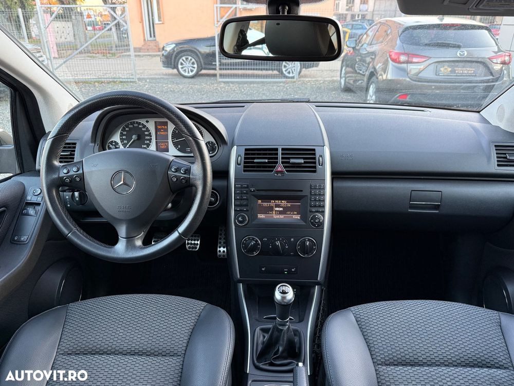 Mercedes-Benz A 170 BlueEFFICIENCY Avantgarde - 11