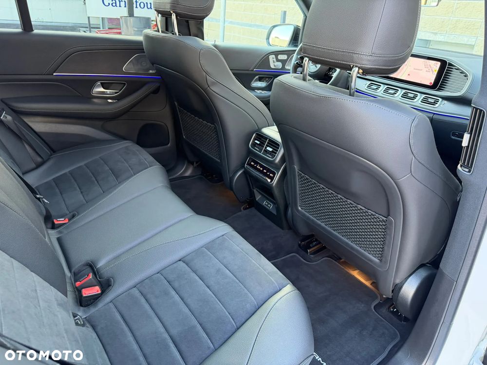 Mercedes-Benz GLE 300 d 4Matic 9G-TRONIC AMG Line Advanced Plus - 24