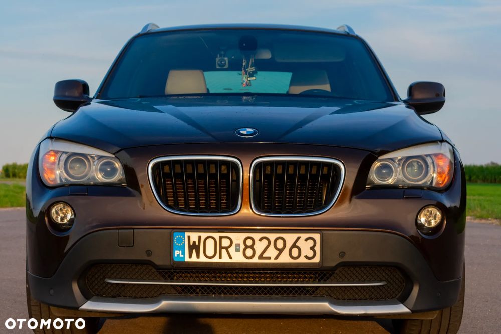 BMW X1 sDrive20d - 9