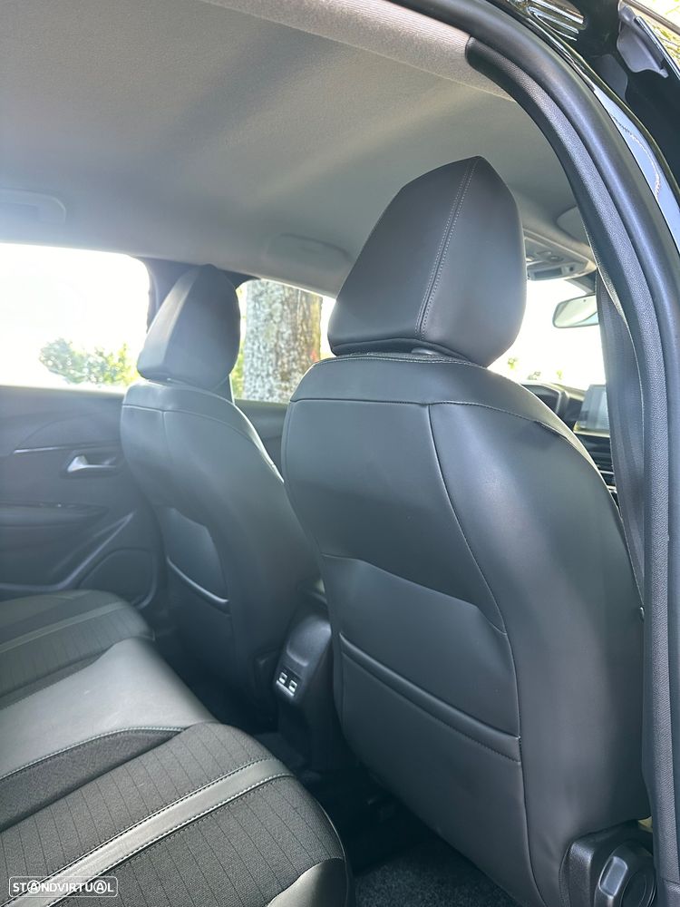 Peugeot e-208 Allure - 22