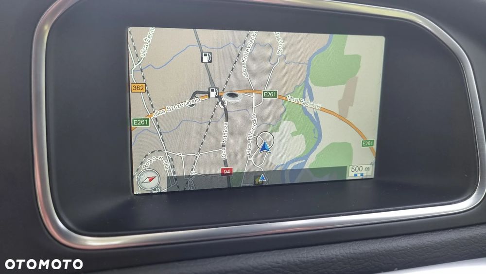 Volvo V40 - 15