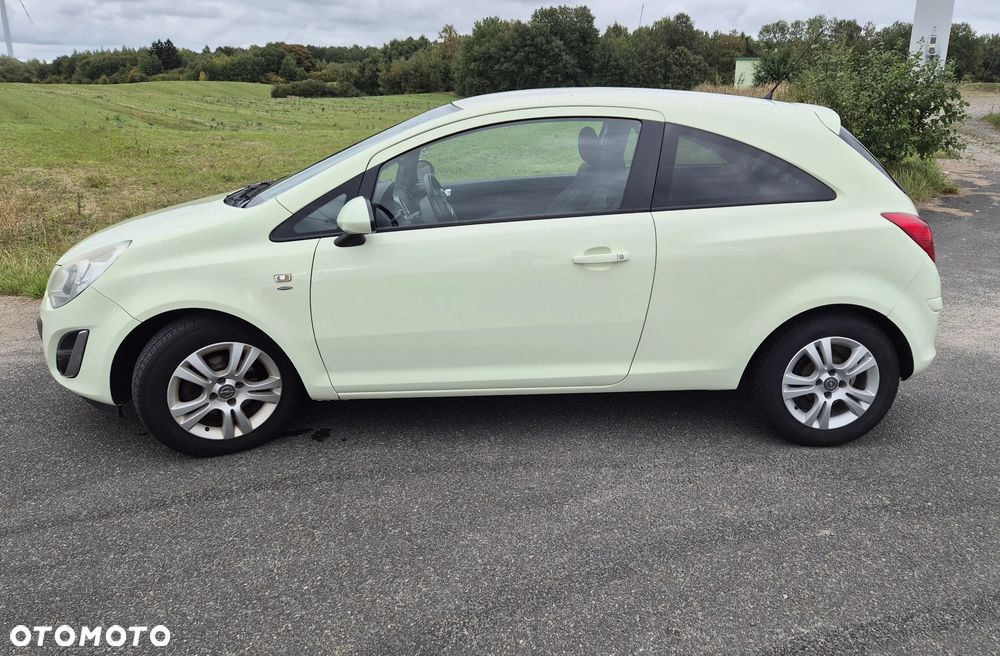 Opel Corsa - 2