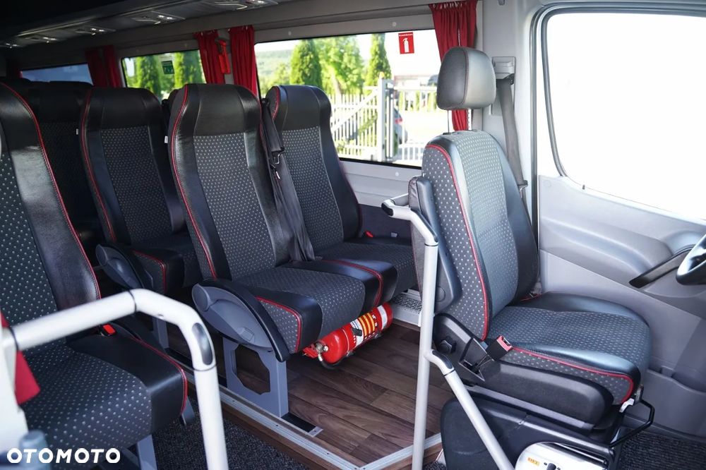 Mercedes-Benz SPRINTER 516 CDI / KLIMA / SPROWADZONY / - 36
