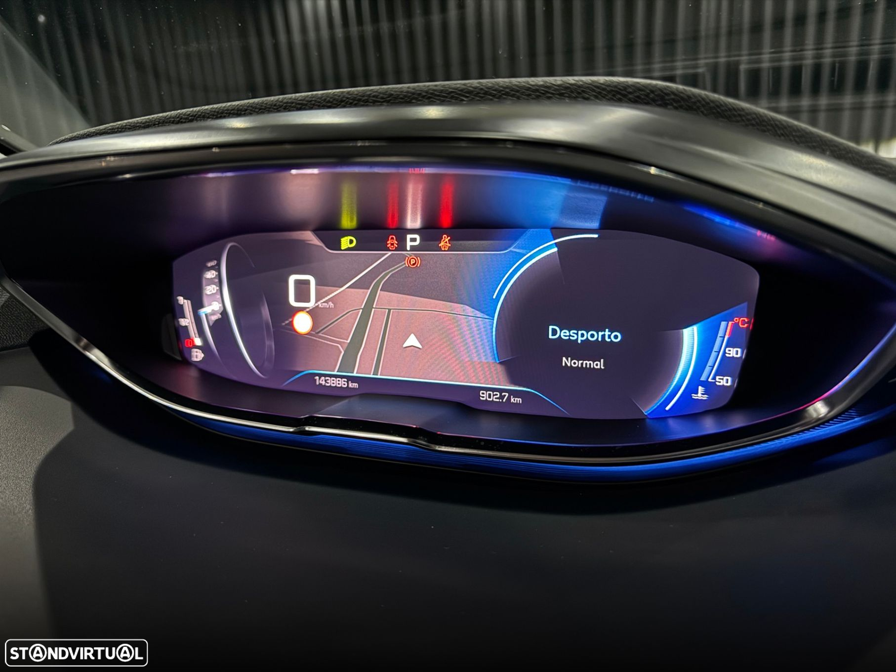 Peugeot 3008 1.5 BlueHDi Allure Pack EAT8 - 27