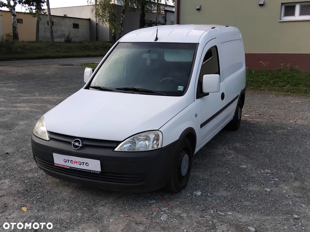 Opel Combo - 26
