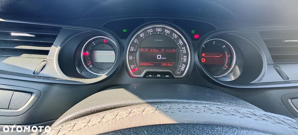 Citroën C5 2.0 HDi Exclusive - 21