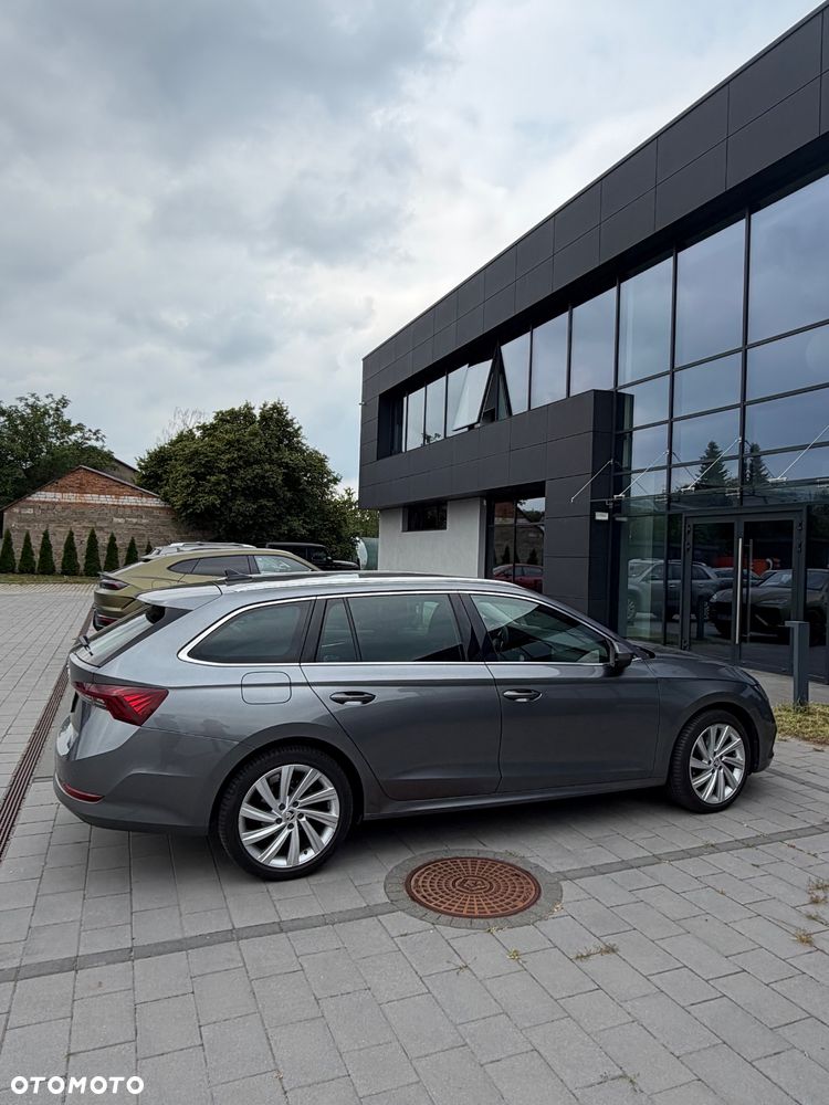 Skoda Octavia 2.0 TDI Style DSG - 6