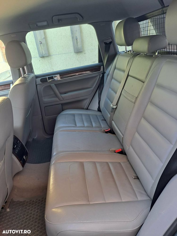 Volkswagen Touareg - 7