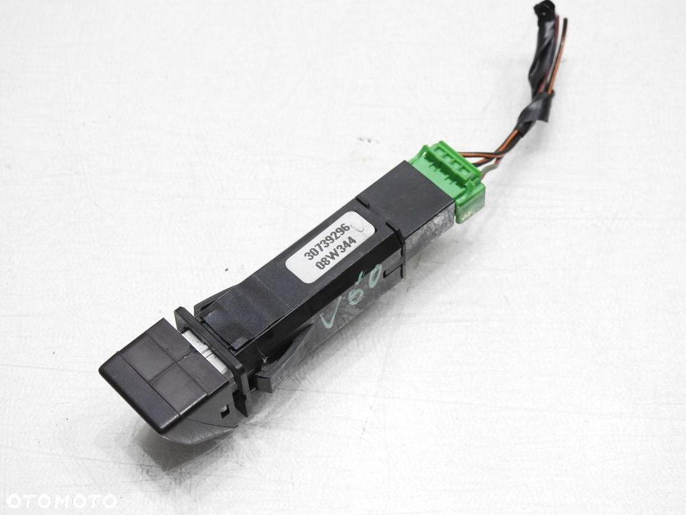 PRZEŁĄCZNIK AWARYJNYCH VOLVO V50 LIFT - 6