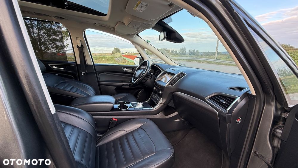 Ford Galaxy 2.0 EcoBlue Twin-Turbo Titanium - 38