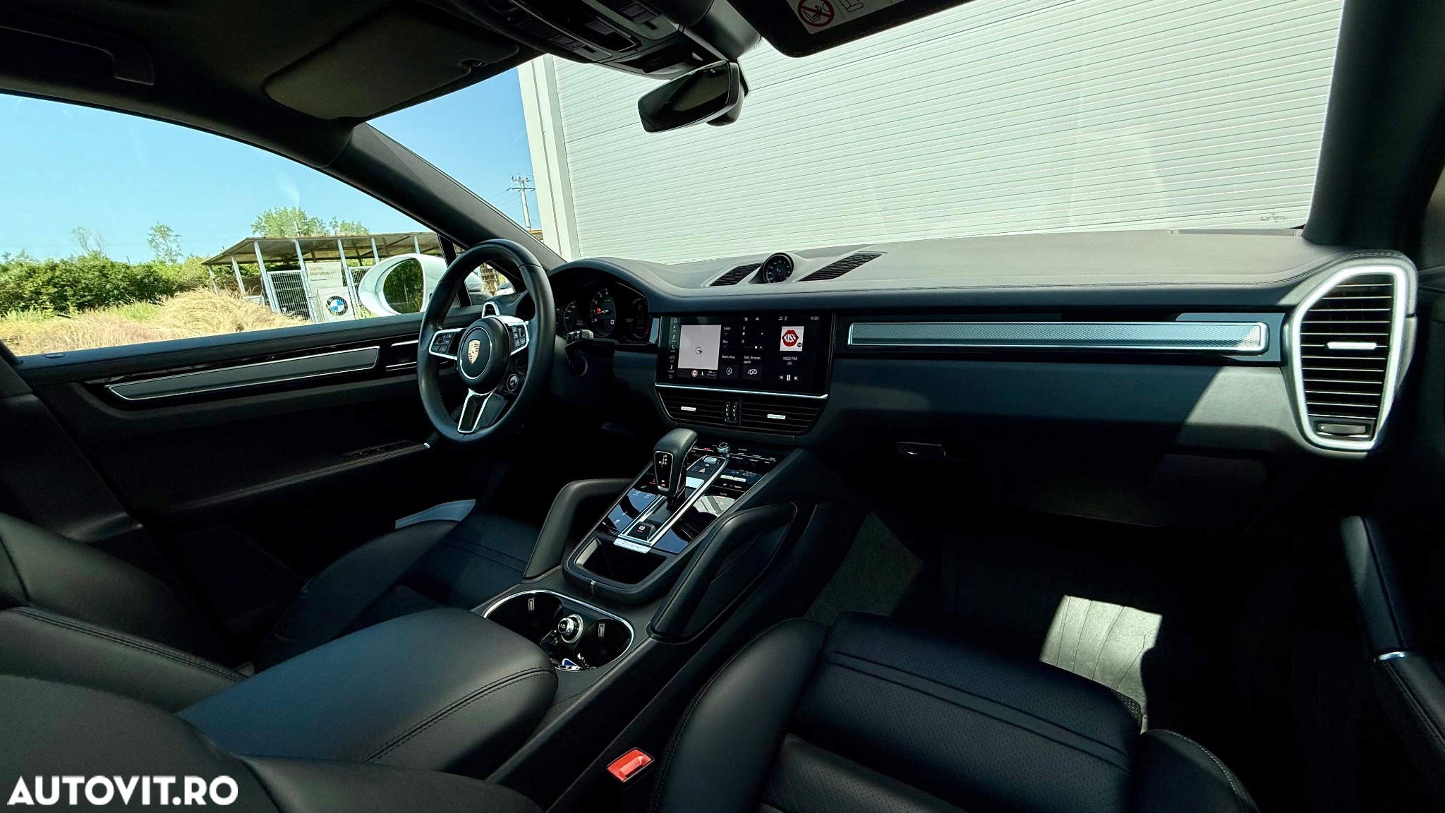 Porsche Cayenne Coupe Standard - 10