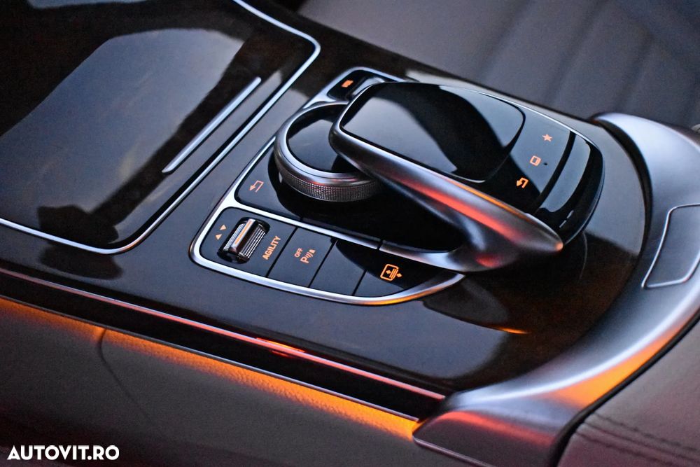 Mercedes-Benz C - 18
