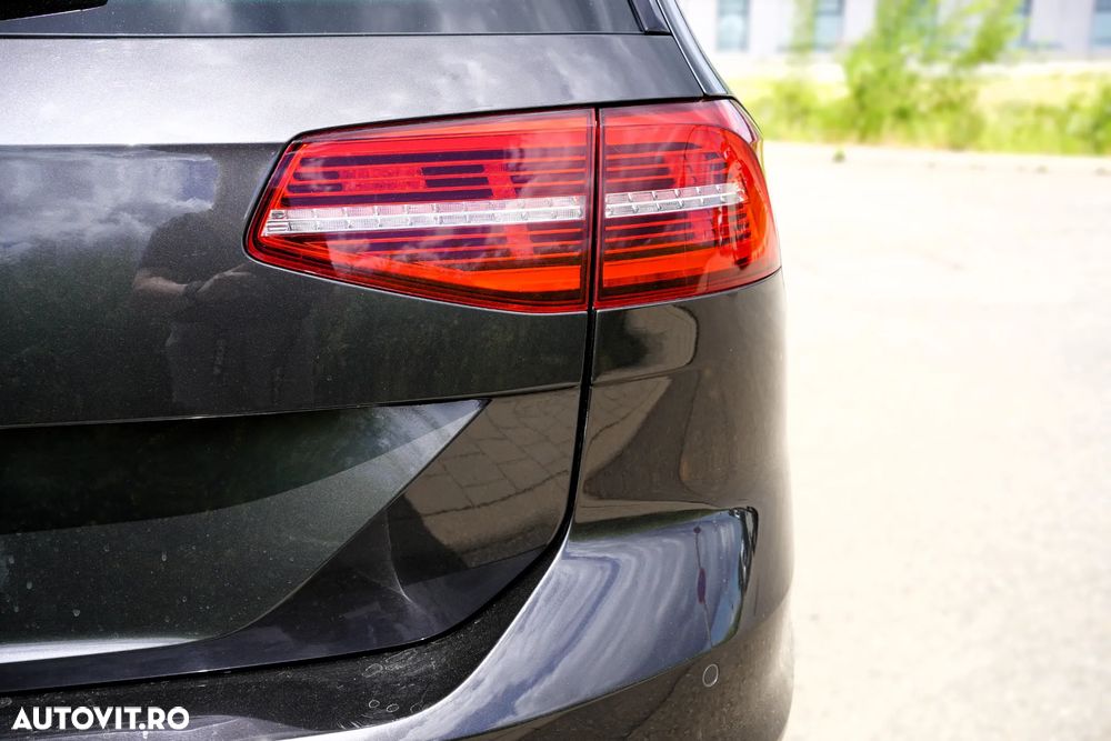 Volkswagen Passat 2.0 TDI DSG (BlueMotion Technology) Highline - 13
