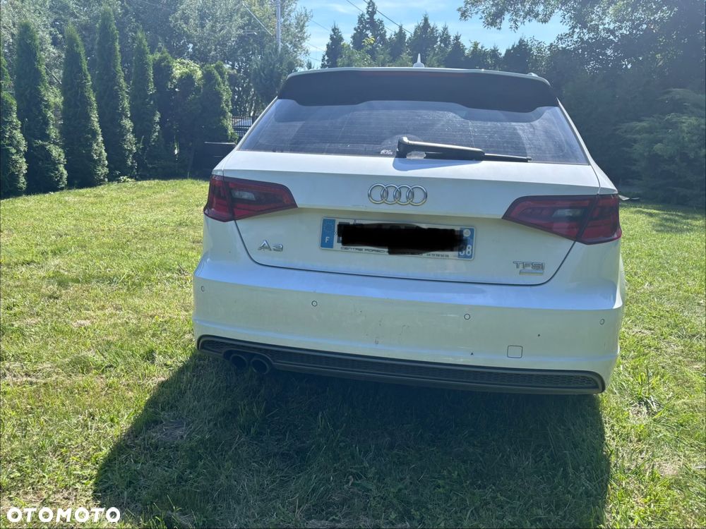 Audi A3 Sportback - 16