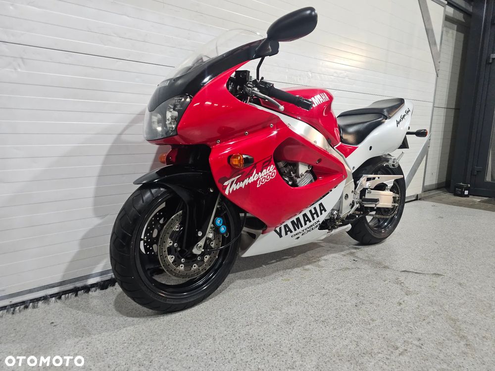 Yamaha YZF - 1