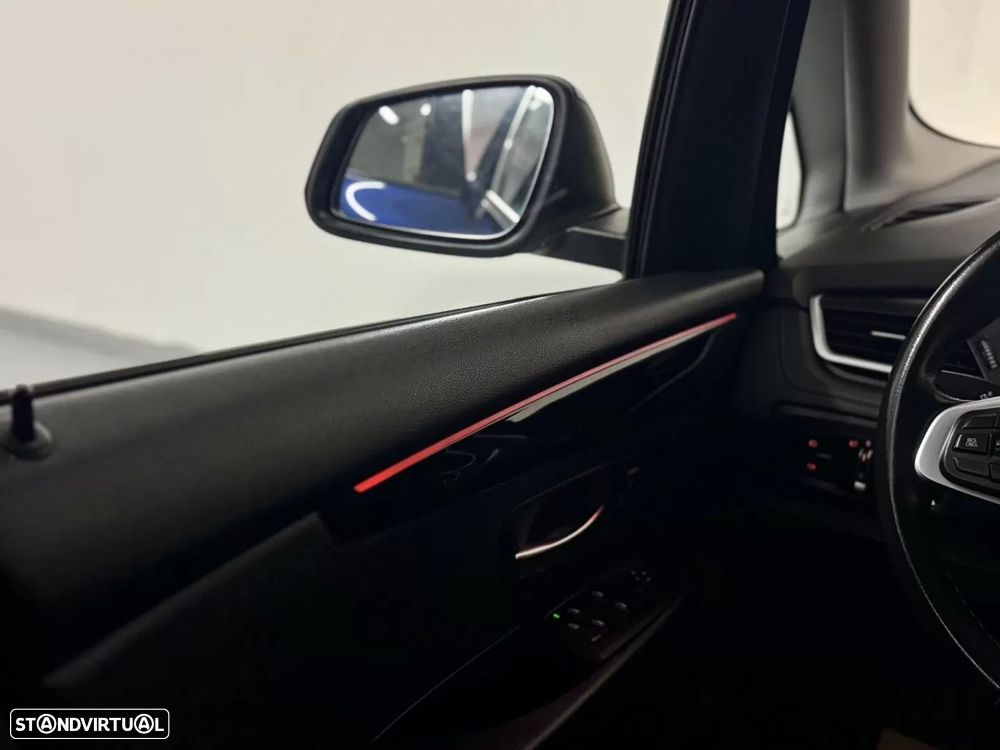 BMW 216 Active Tourer d Line Sport - 38