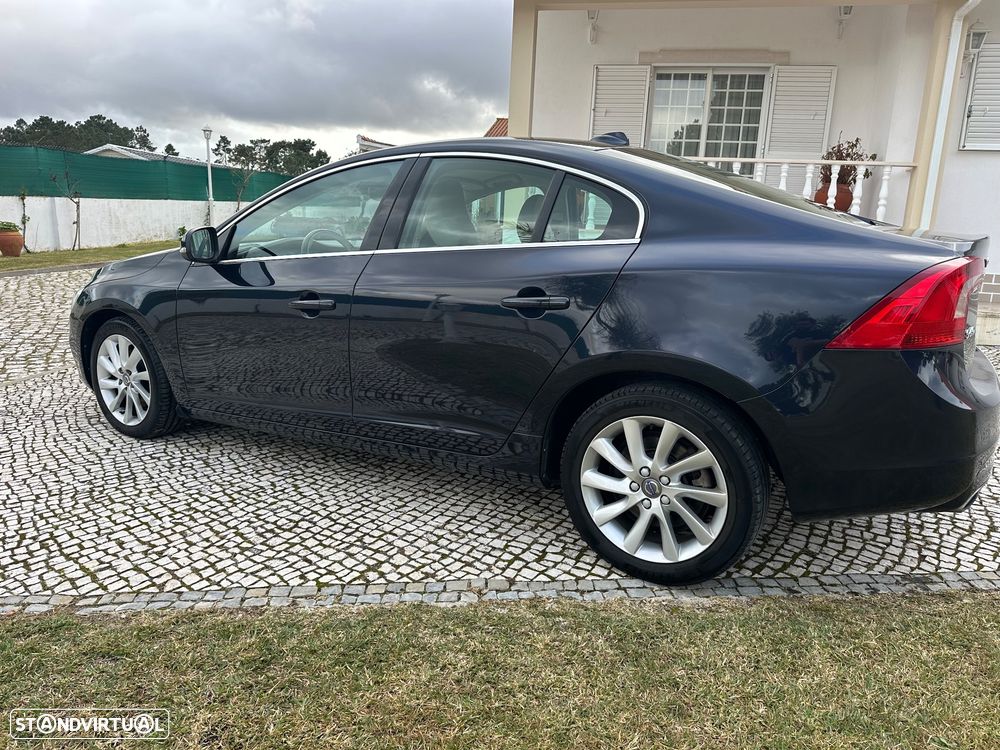 Volvo S60 2.0 D3 Summum - 5