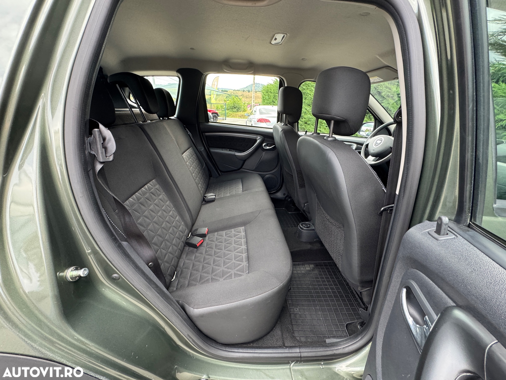 Dacia Duster 1.5 dCi 4x4 Laureate - 16