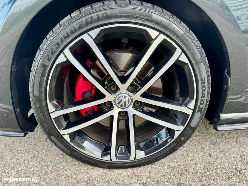 VW Golf 2.0 TDI GTD DSG - 8