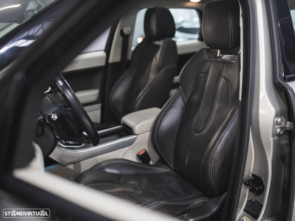 Land Rover Range Rover Evoque 2.2 TD4 Prestige Auto - 27