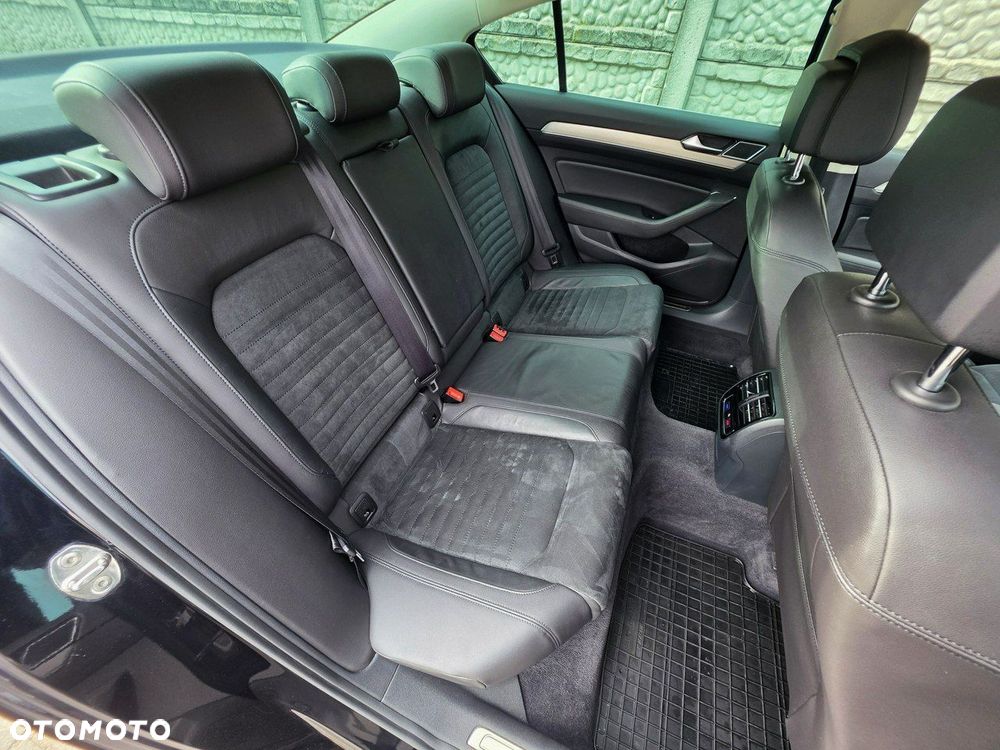 Volkswagen Passat 1.6 TDI (BlueMotion Technology) Comfortline - 23