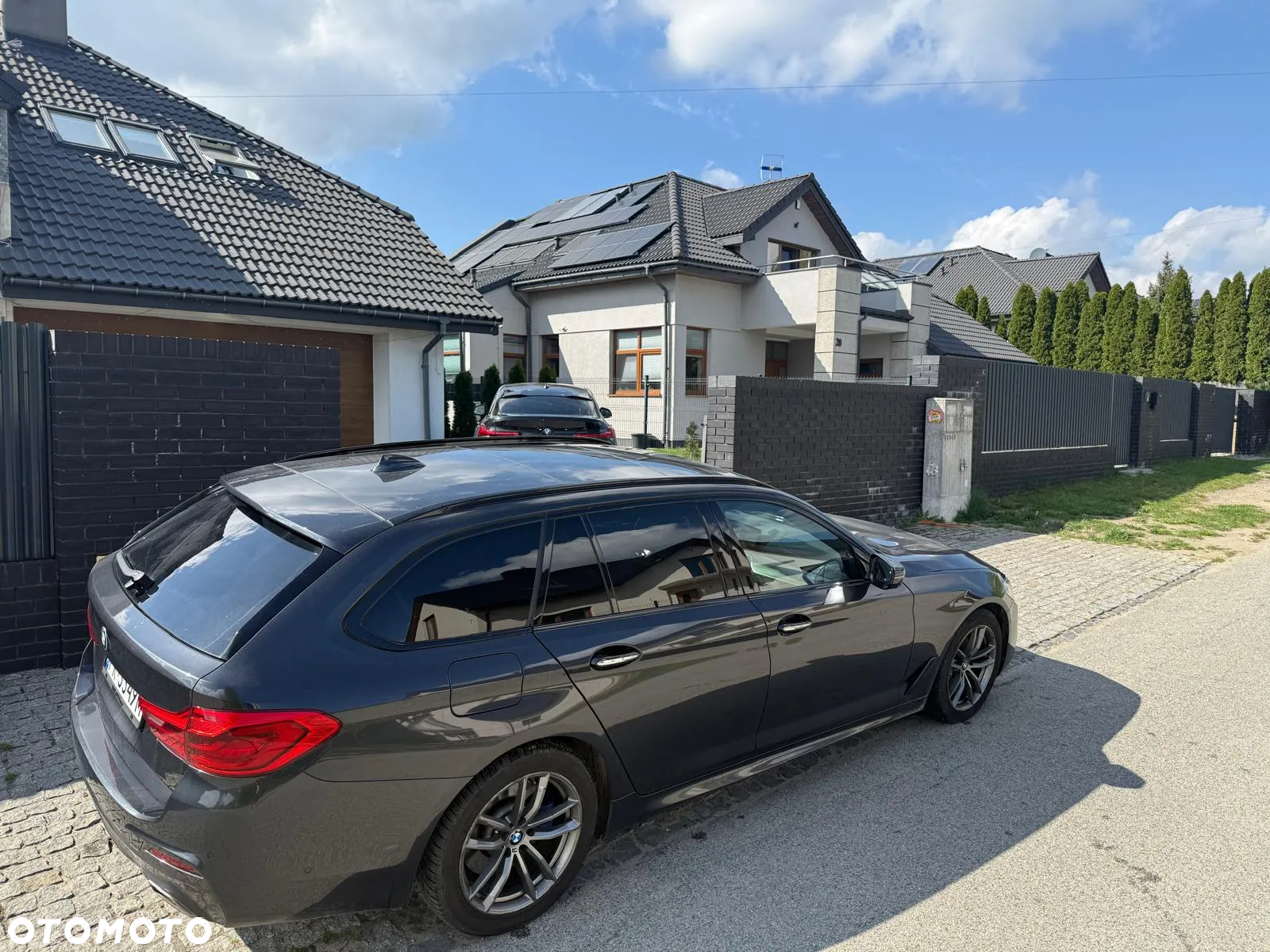 BMW Seria 5 530d xDrive M Sport sport - 2