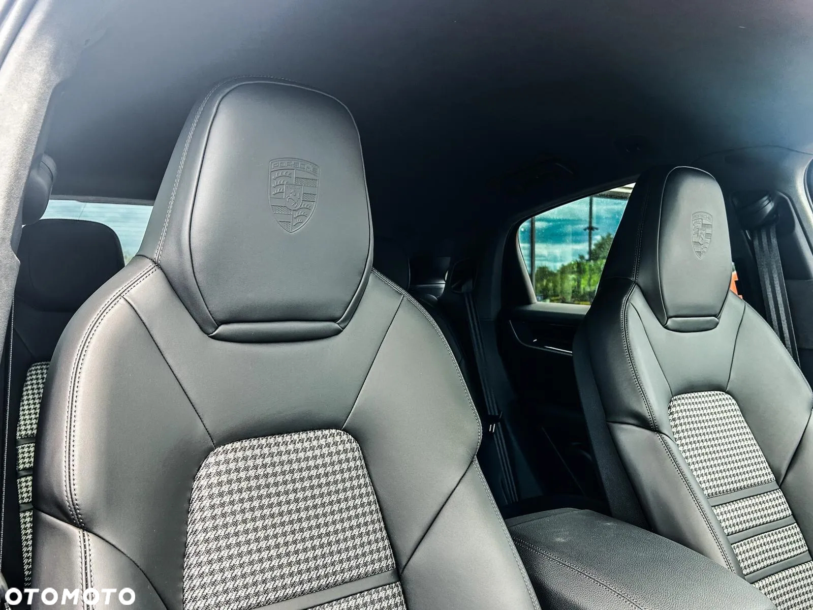 Porsche Cayenne - 11