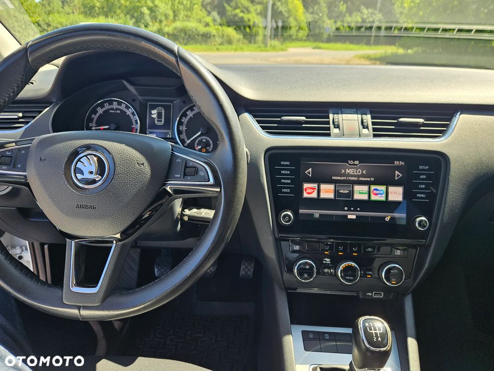 Skoda Octavia 1.6 TDI SCR Business - 8