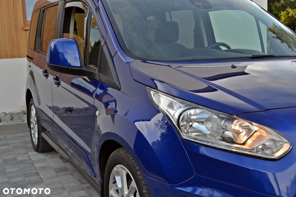 Ford Tourneo Connect - 13
