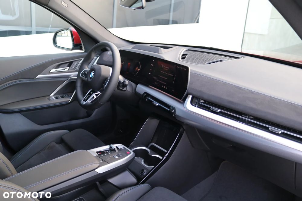 BMW X1 xDrive23i mHEV M Sport sport - 24